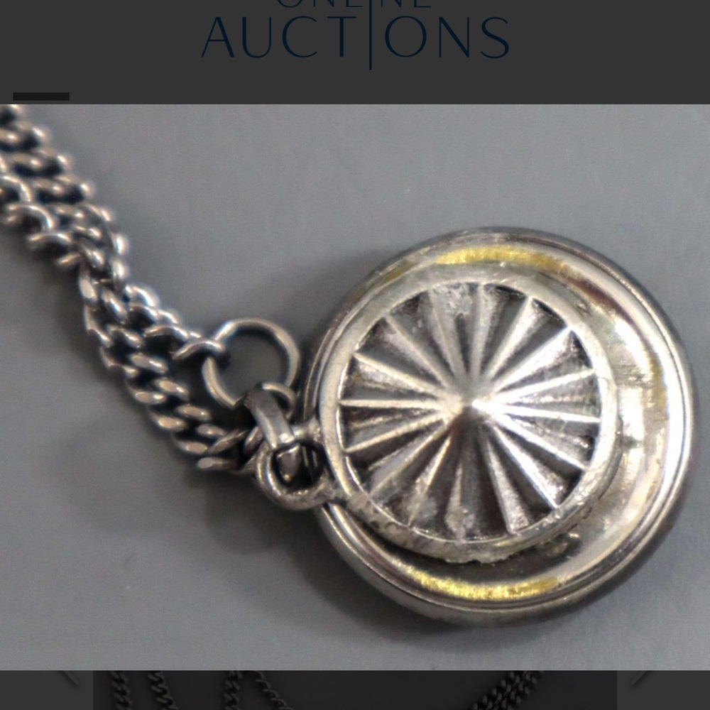Gucci Silver Nautical Coin Pendant Necklace - Picture 5 of 8
